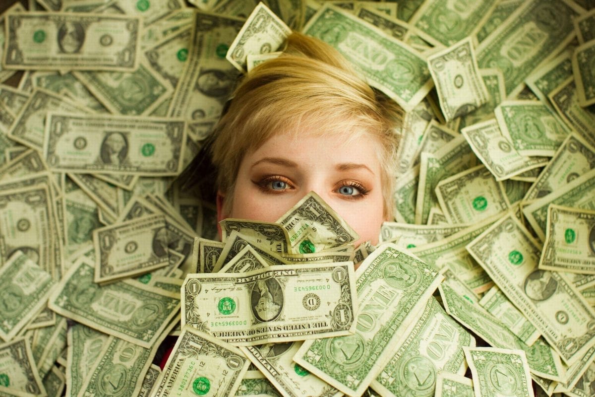 Can Money Make You Happy? The Latest Findings on Money and Well-being
